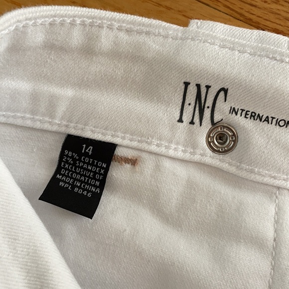 INC denim skirt - Picture 6 of 6